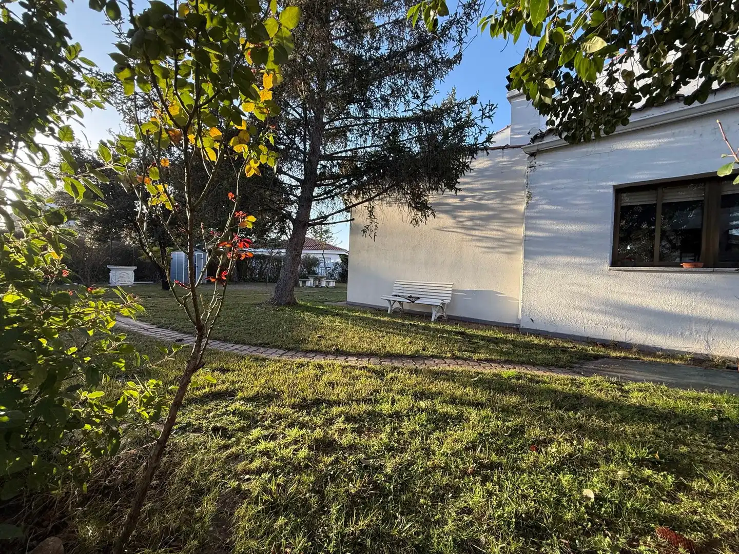 Vista exterior de Casa o xalet en venda en Santa Marta de Tormes