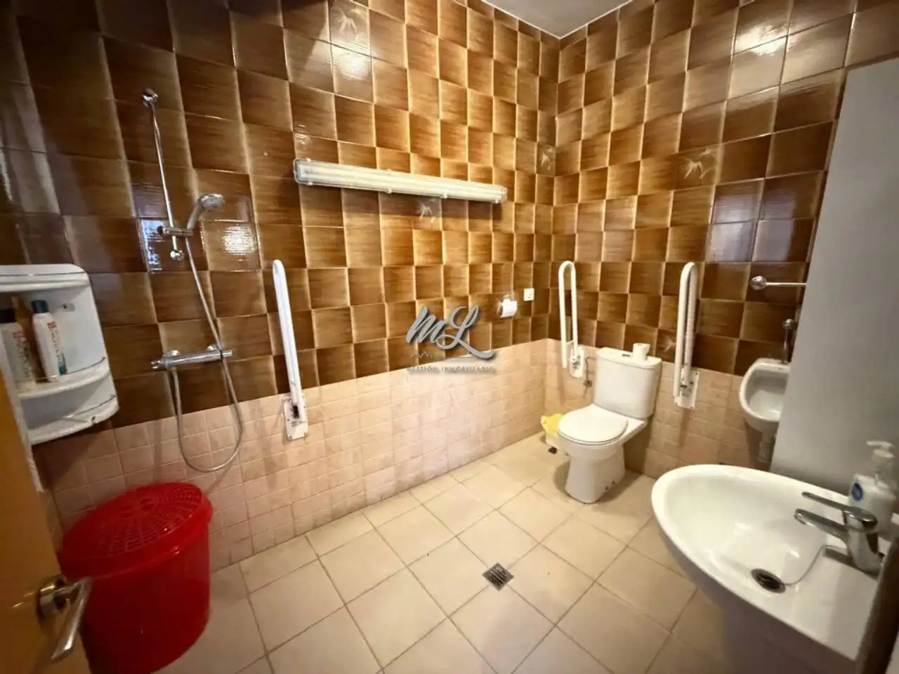 Baño de Casa adosada en venta en Sonseca con Calefacción y Terraza