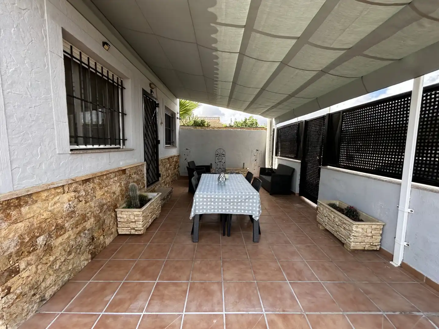Terrassa de Casa o xalet en venda en Cartagena amb Aire condicionat, Jardí privat i Terrassa