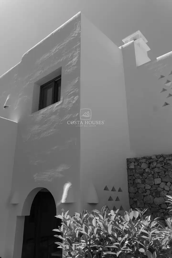 Vista exterior de Casa o xalet en venda en Moraira amb Aire condicionat, Calefacció i Jardí privat