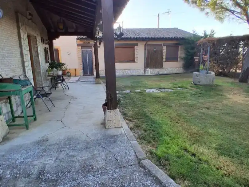Casa o xalet en venda en Villarramiel amb Aire condicionat i Balcó