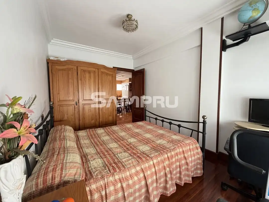 Bedroom of Flat for sale in Arrasate / Mondragón  with Storage room and Balcony