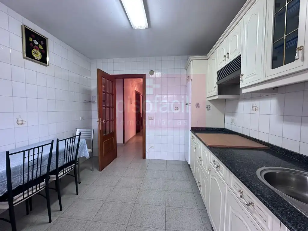 Cocina de Piso en venta en Lugo
