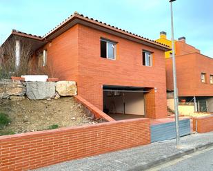 Vista exterior de Casa o xalet en venda en Aiguaviva