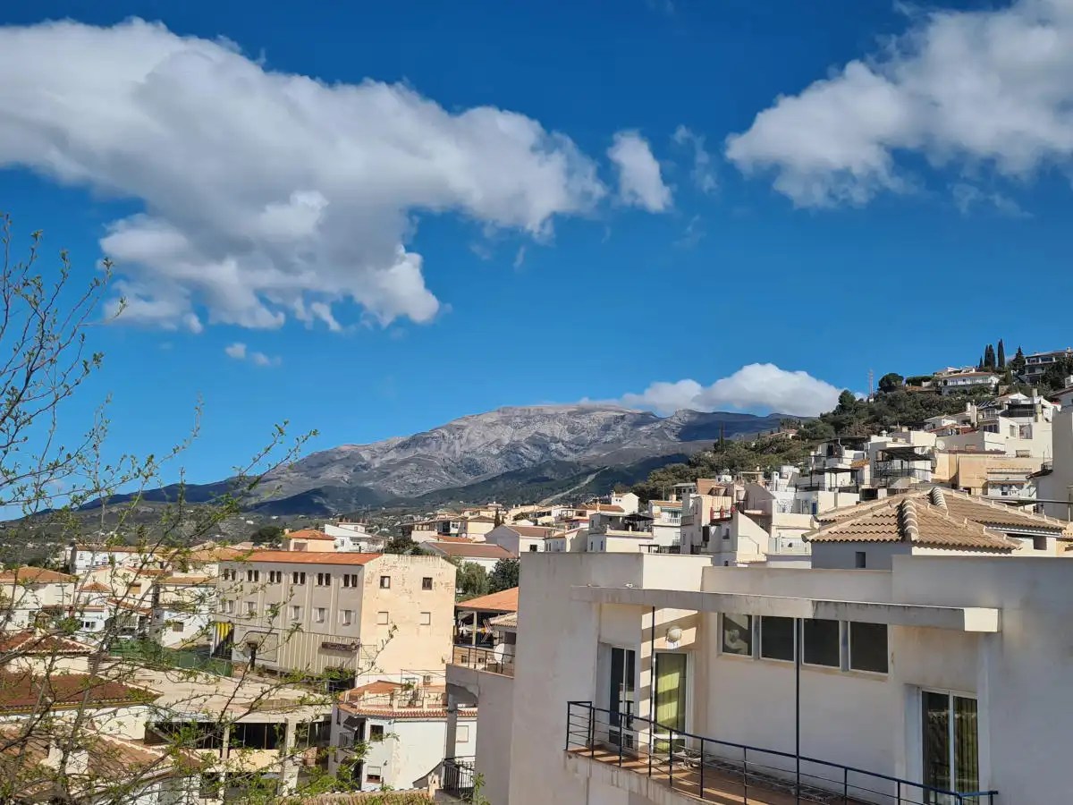 Vista exterior de Casa o xalet en venda en Cómpeta amb Terrassa i Moblat