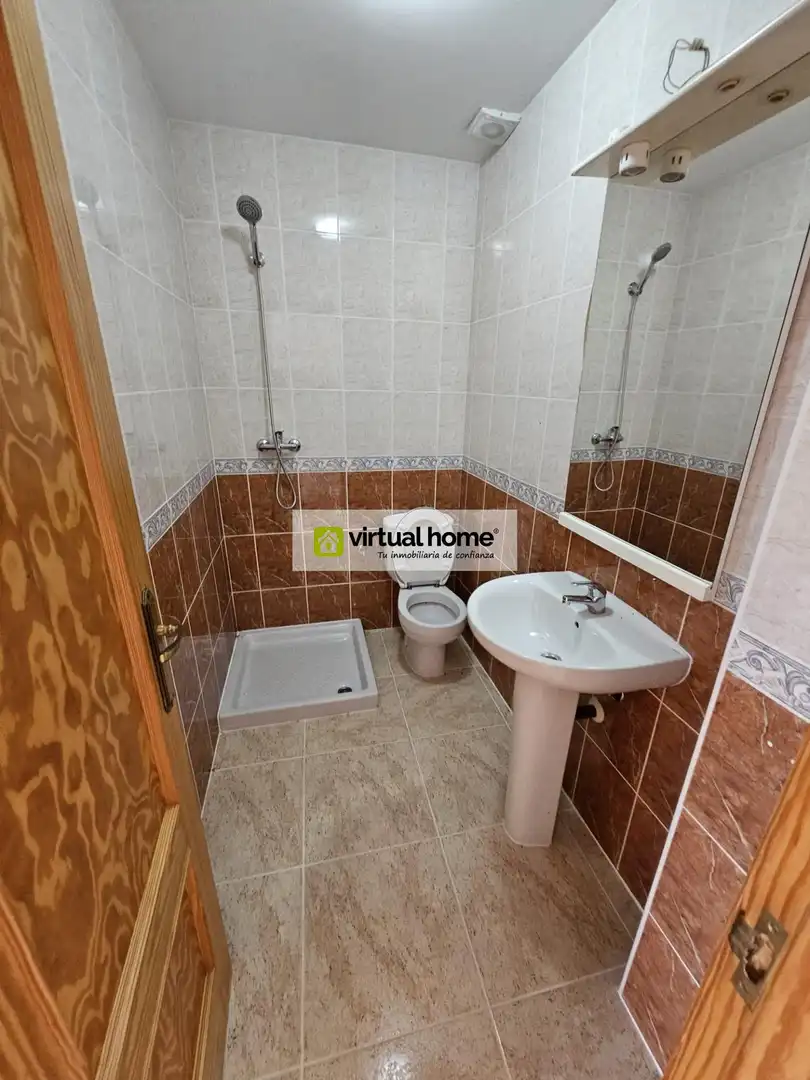 Baño de Casa o chalet en venta en La Nucia con Jardín privado, Terraza y Trastero