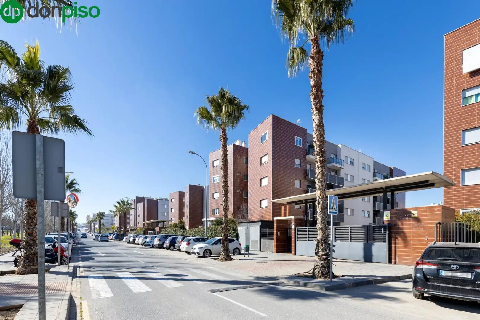 Pis en venda a Avenida de Circunvalación, 11, Carretera de Granada - La Alcazaba