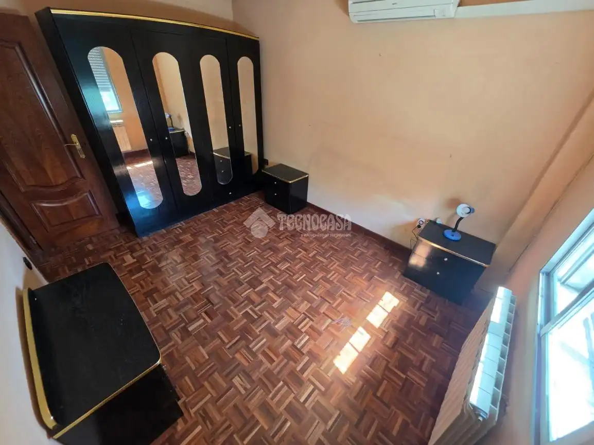 Bedroom of Flat for sale in Fuenlabrada