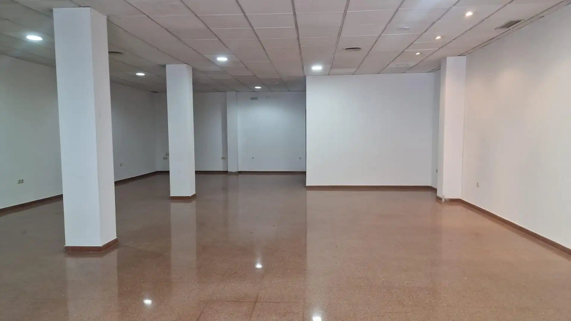 Geschaftsraum zur Miete in Almendralejo