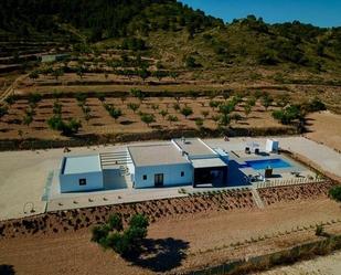 Vista exterior de Casa o xalet en venda en Abanilla amb Piscina