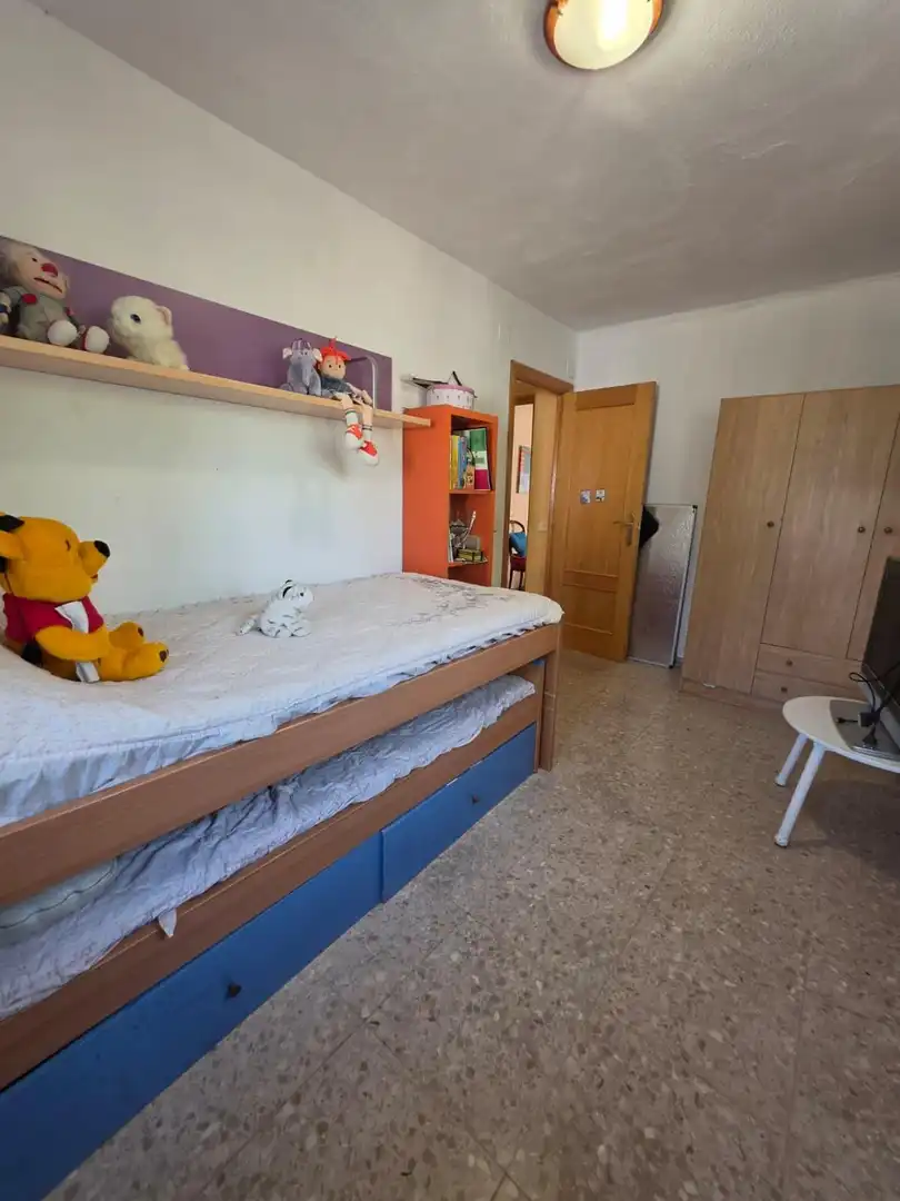 Dormitori de Casa o xalet en venda en Llíria amb Aire condicionat, Jardí privat i Terrassa