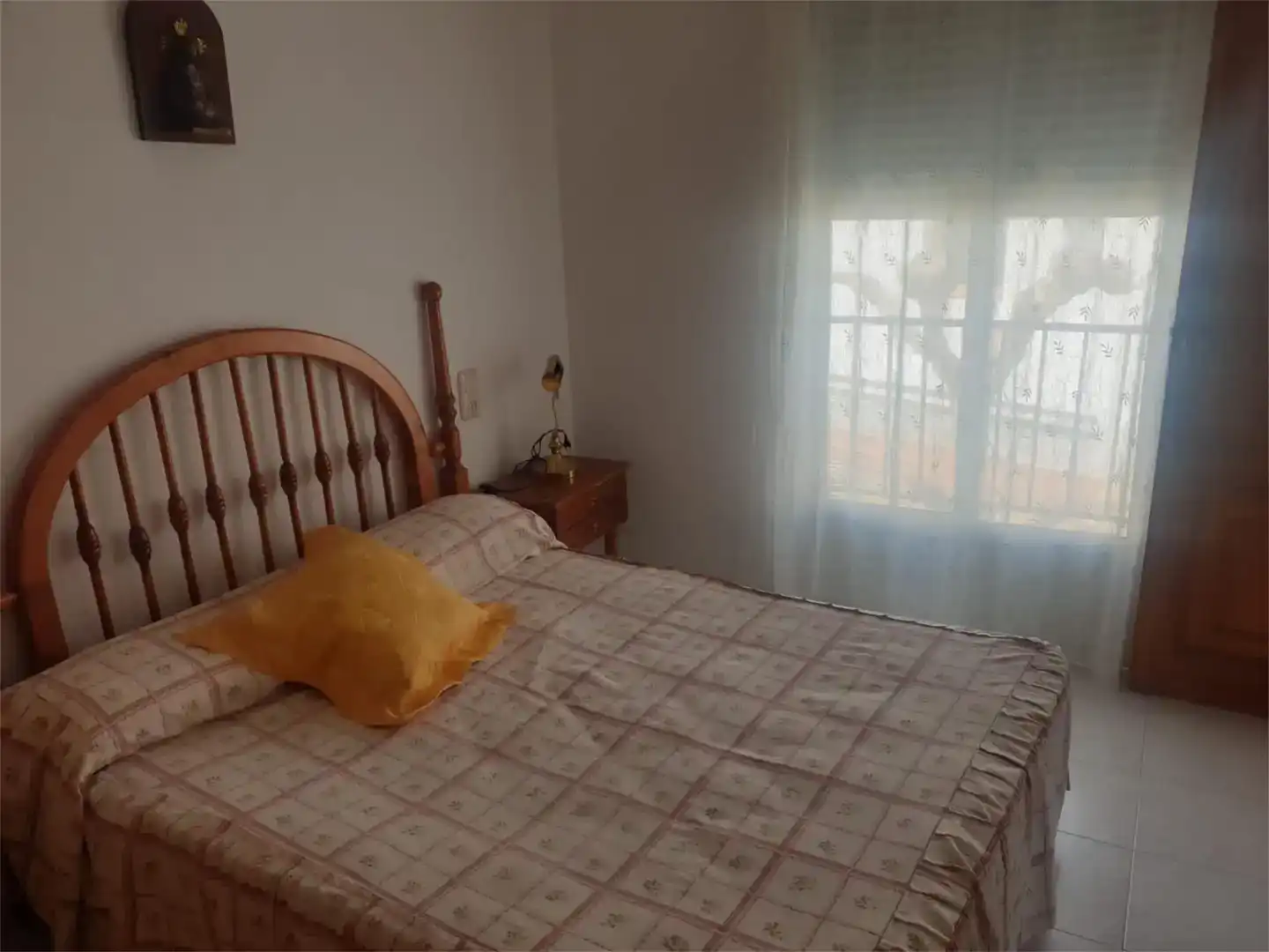 Habitación de Casa adosada en venta en Alcocer con Trastero, Amueblado y Balcón