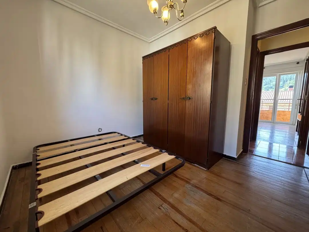 Bedroom of Flat for sale in Legazpi  with Heating and Balcony