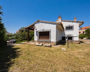 Jardí de Casa o xalet en venda en Moraleja de Enmedio amb Jardí privat, Traster i Piscina