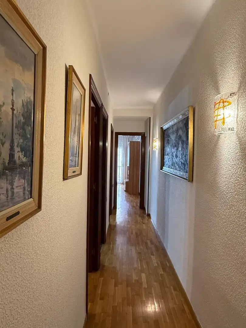 Piso en venta en Barcelona con Amueblado y Balcón