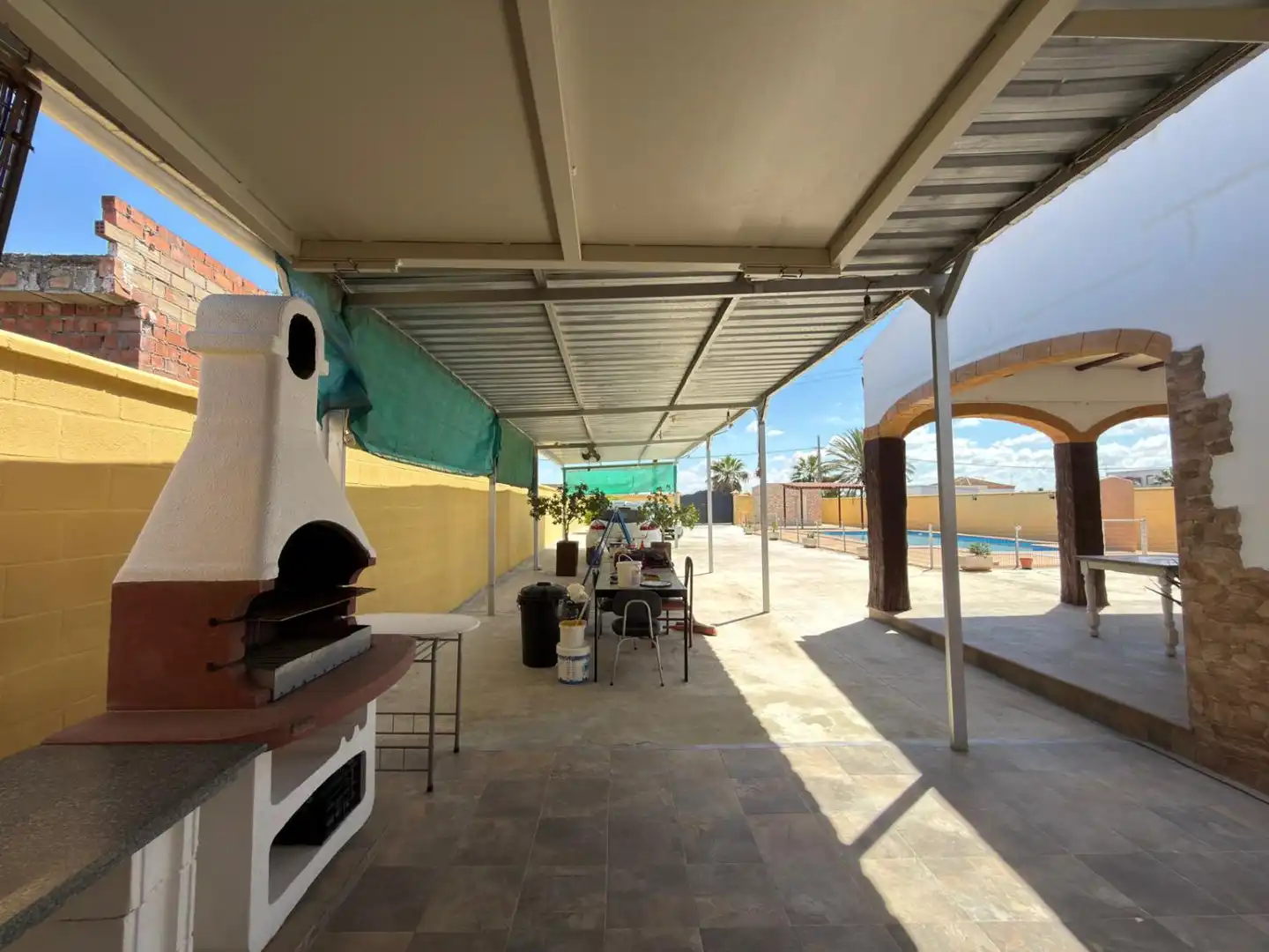 Terrassa de Casa o xalet en venda en Los Palacios y Villafranca amb Piscina