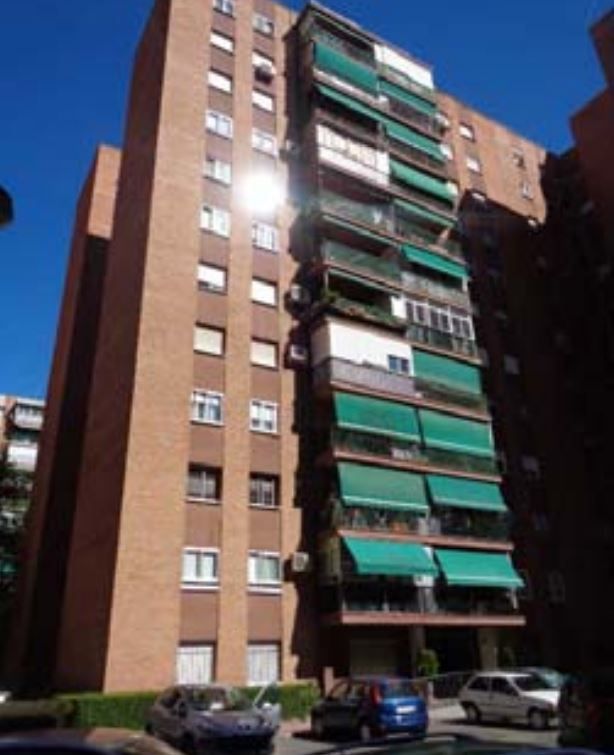 Vista exterior de Pis en venda en Alcalá de Henares