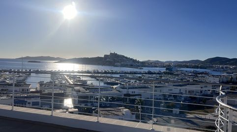 Ático con solárium privado en Paseo Marítimo