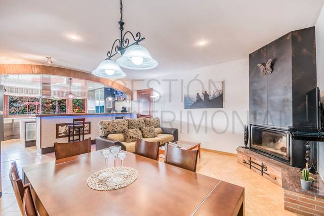 Casa-chalet en Venta en C-462, 2 en Guixers