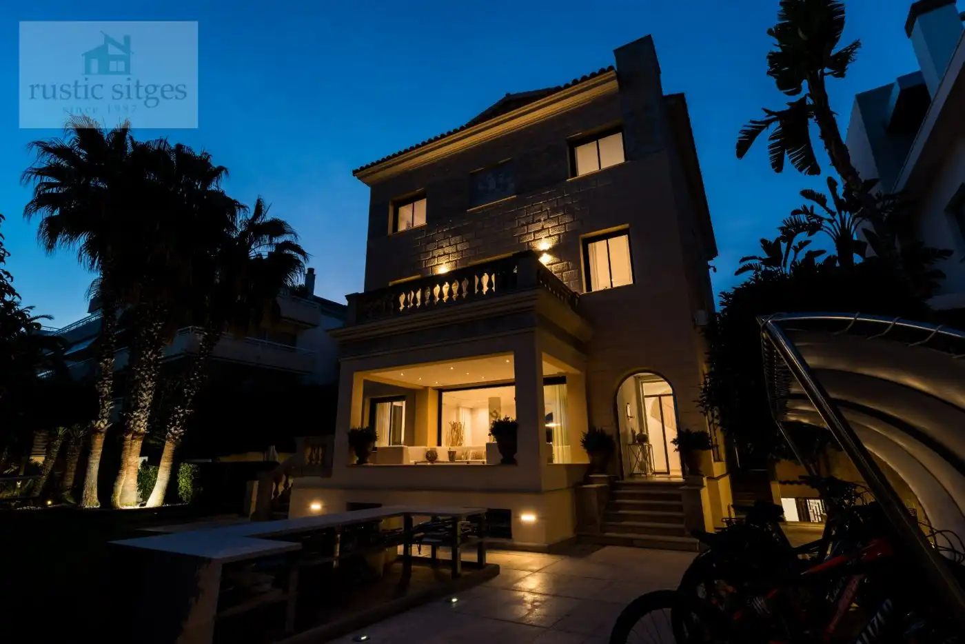 Terrassa de Casa o xalet en venda en Sitges amb Aire condicionat, Calefacció i Jardí privat