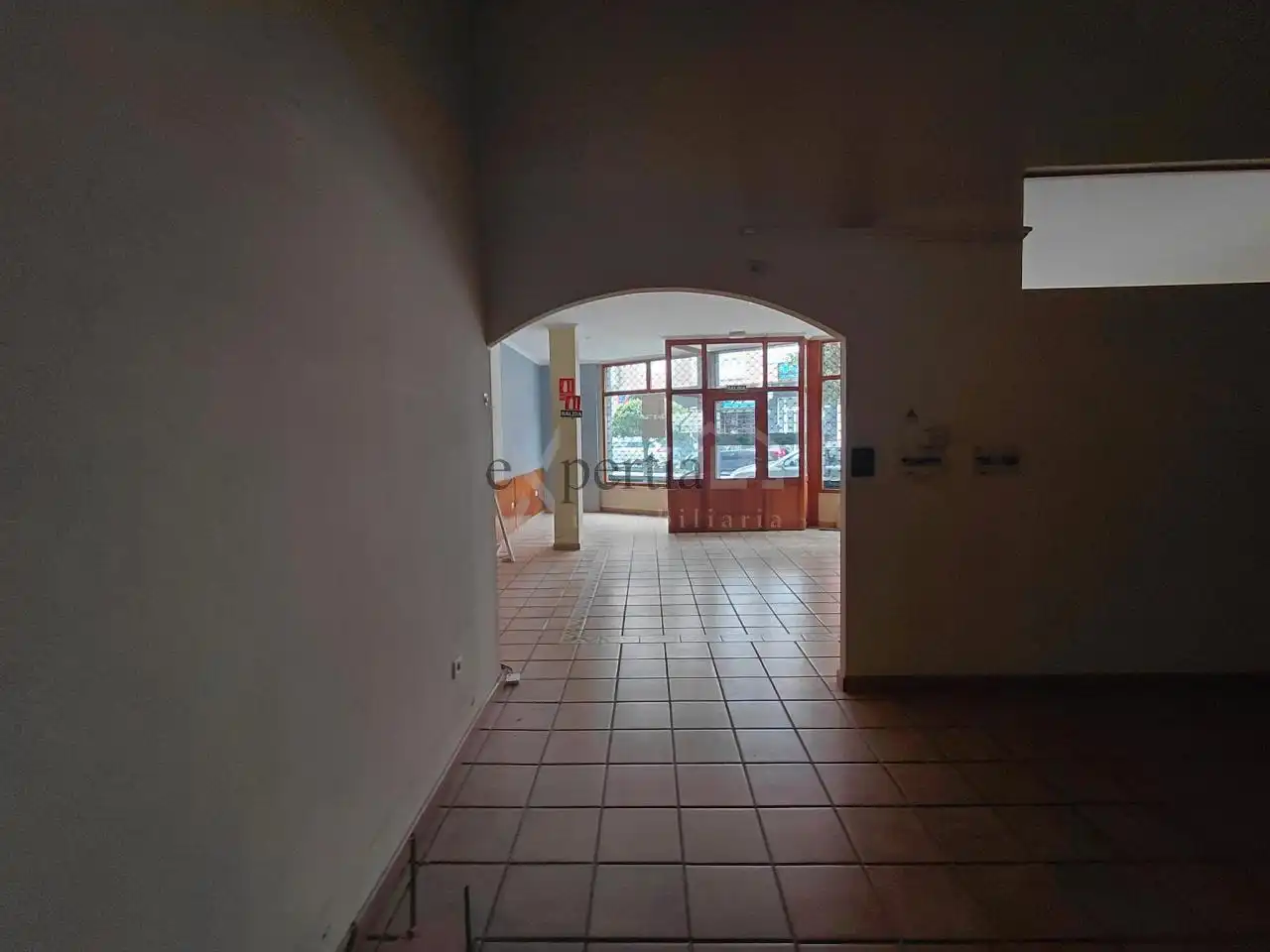 Business premises to rent in Boiro, imagen 2