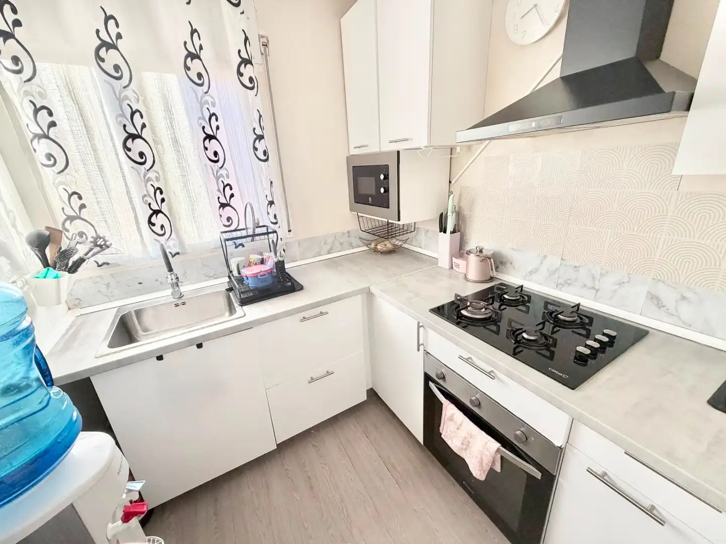 Kitchen of Flat for sale in El Vendrell  with Air Conditioner, Heating and Parquet flooring