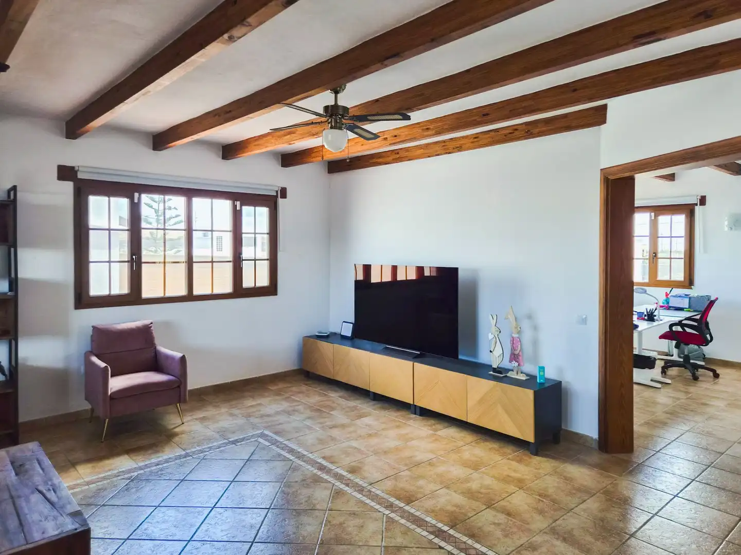 Living room of Houses for sale in La Oliva