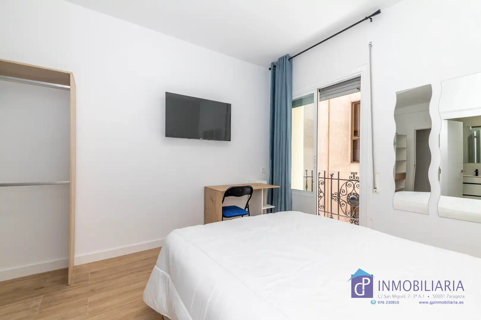 Flat for sale in Calle de Santiago, Alfonso