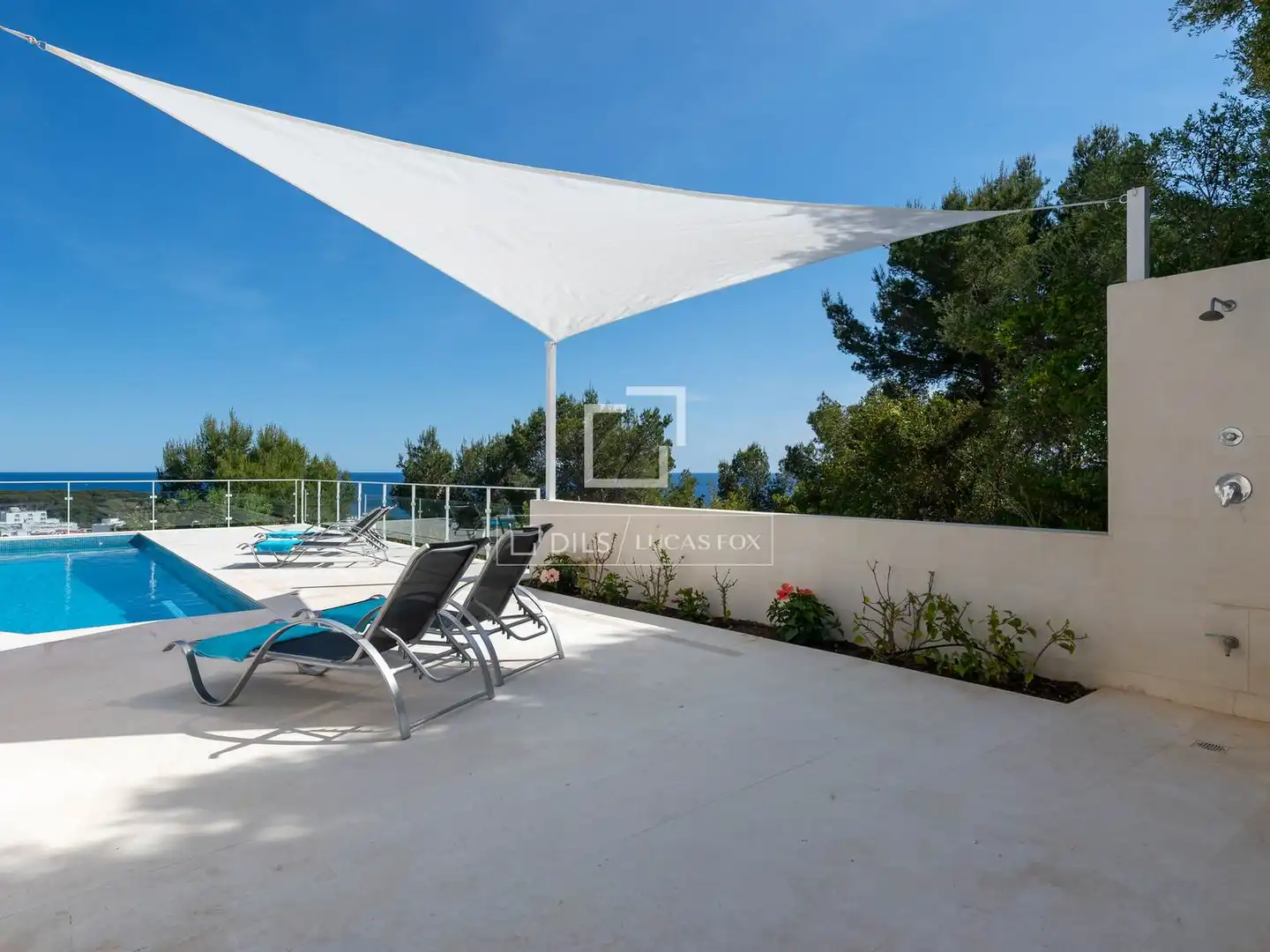 Terrassa de Casa o xalet en venda en Es Migjorn Gran amb Aire condicionat, Jardí privat i Terrassa