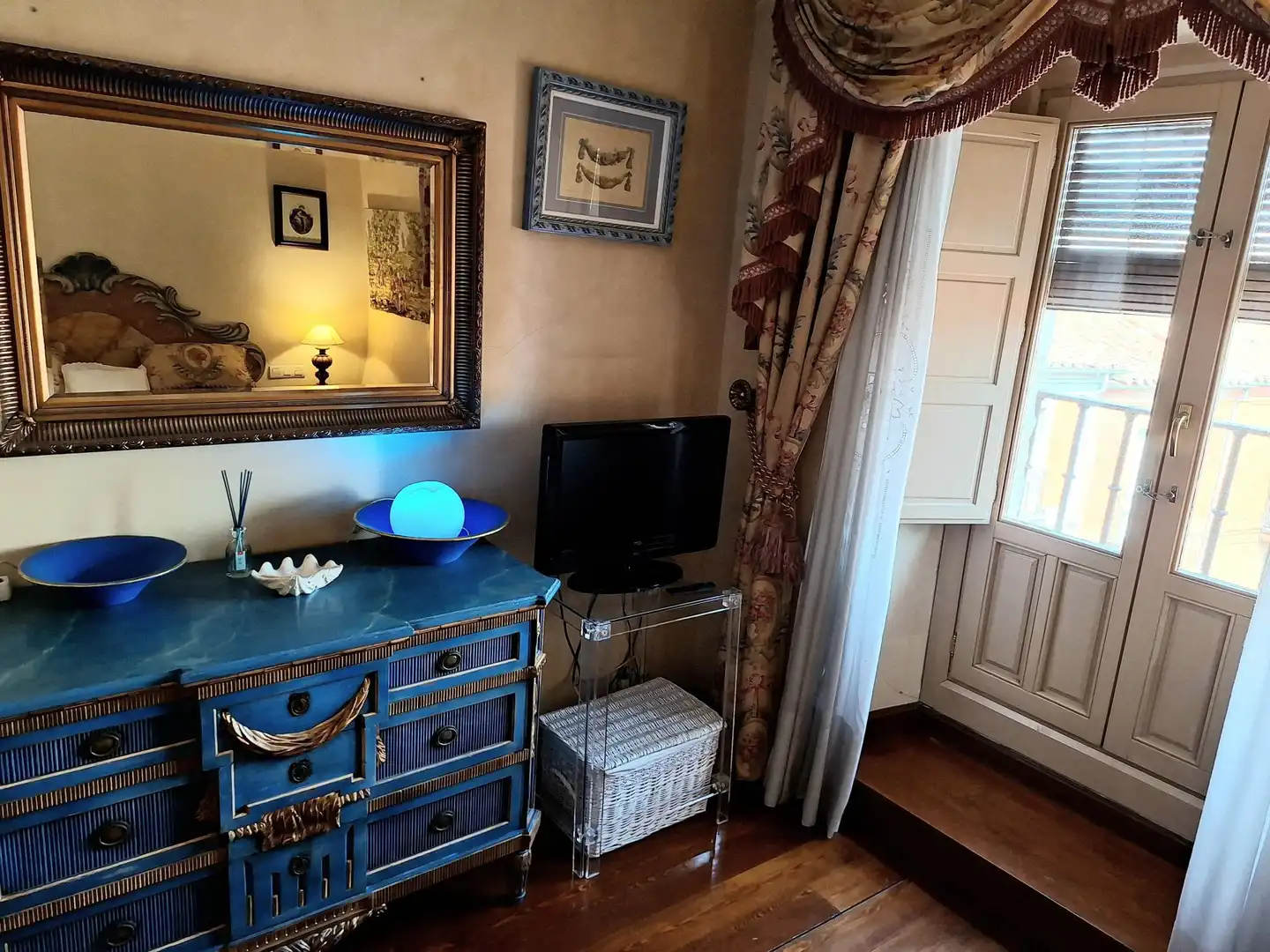 Sala d'estar de Dúplex en venda en Salamanca amb Aire condicionat i Balcó