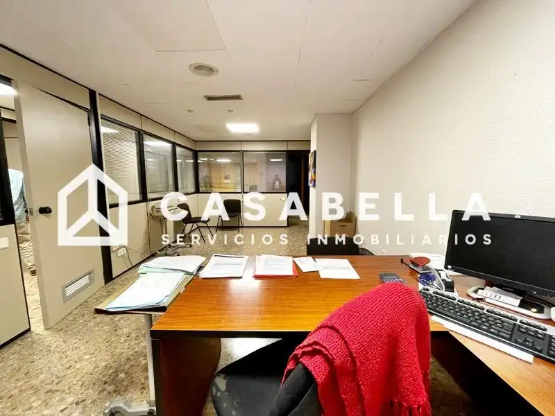 Büro zur Miete in Arquitecto Mora, Mestalla