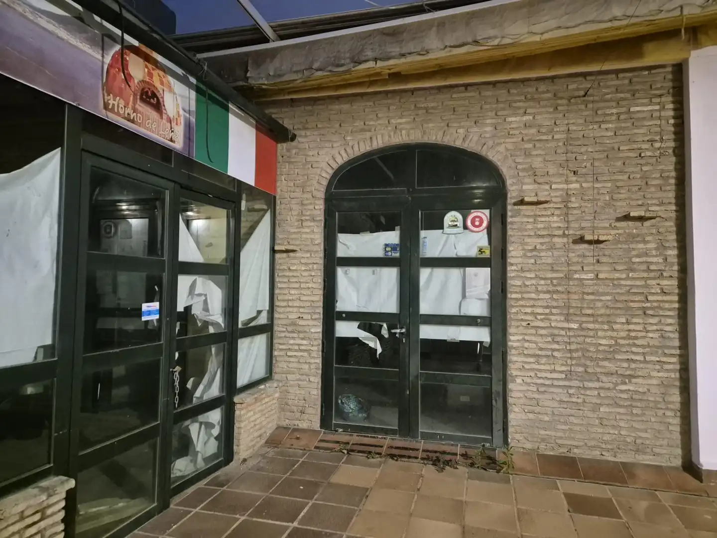 Local comercial en venta en Núcleo urbano, imagen 3