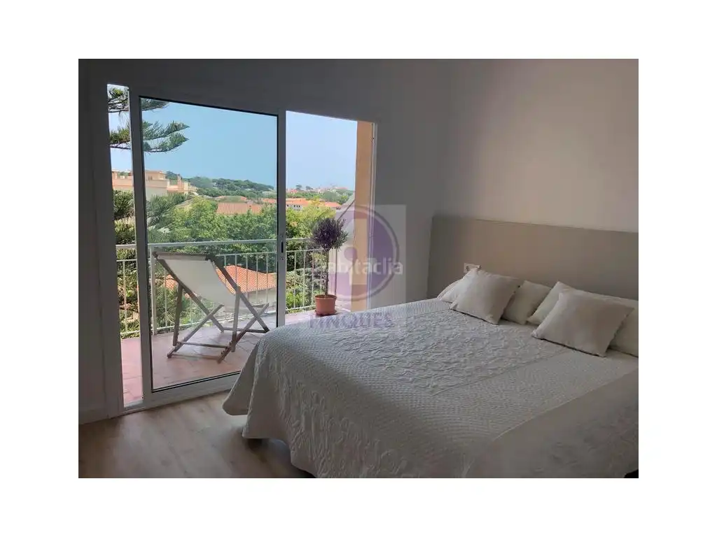 Bedroom of Flat for rent in Castell d'Aro, Platja d'Aro i s'Agaró  with Air Conditioner and Furnished