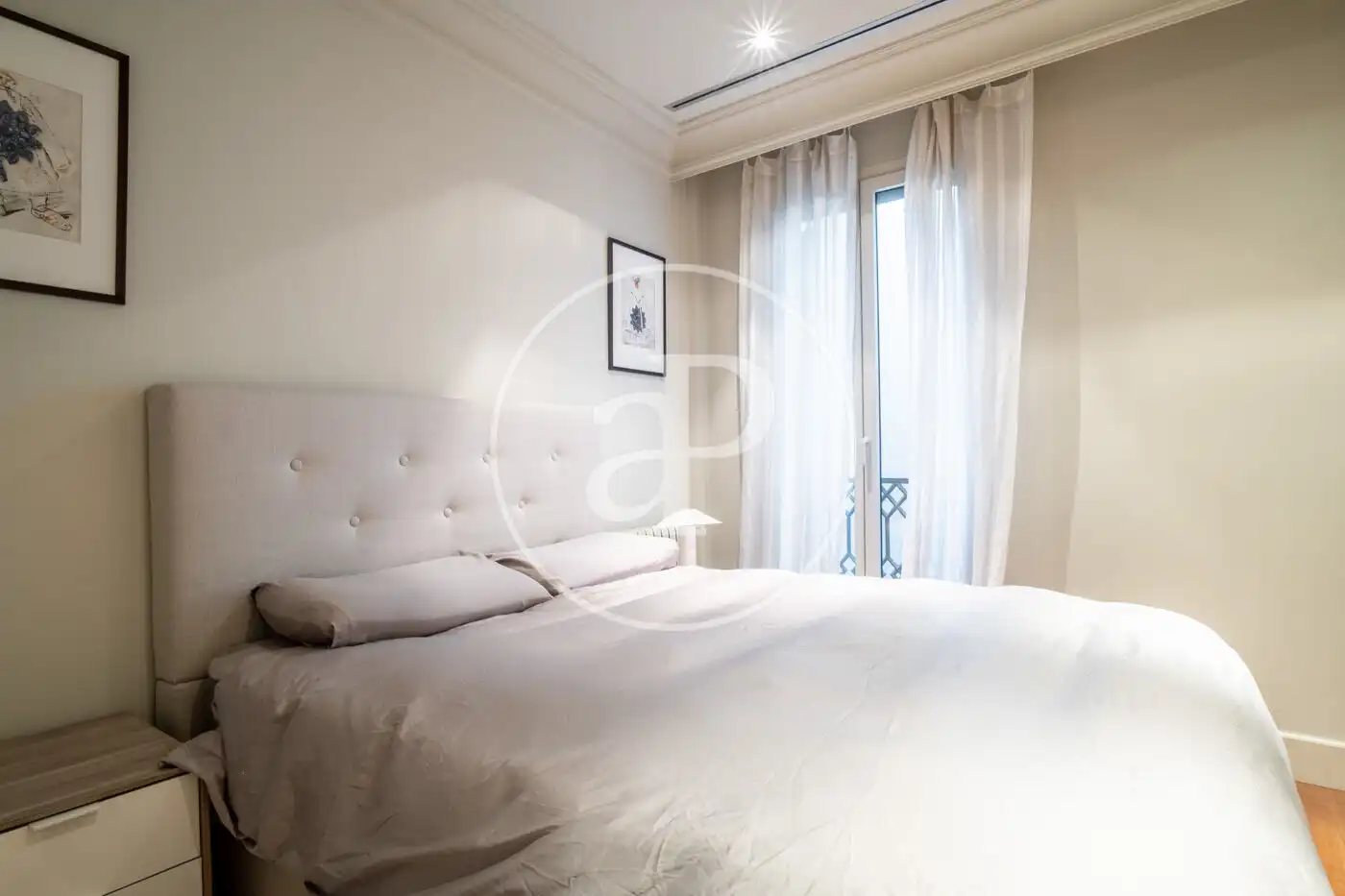 Schlafzimmer von Wohnung zur Miete in Barcelona mit Klimaanlage, Heizung und Möbliert