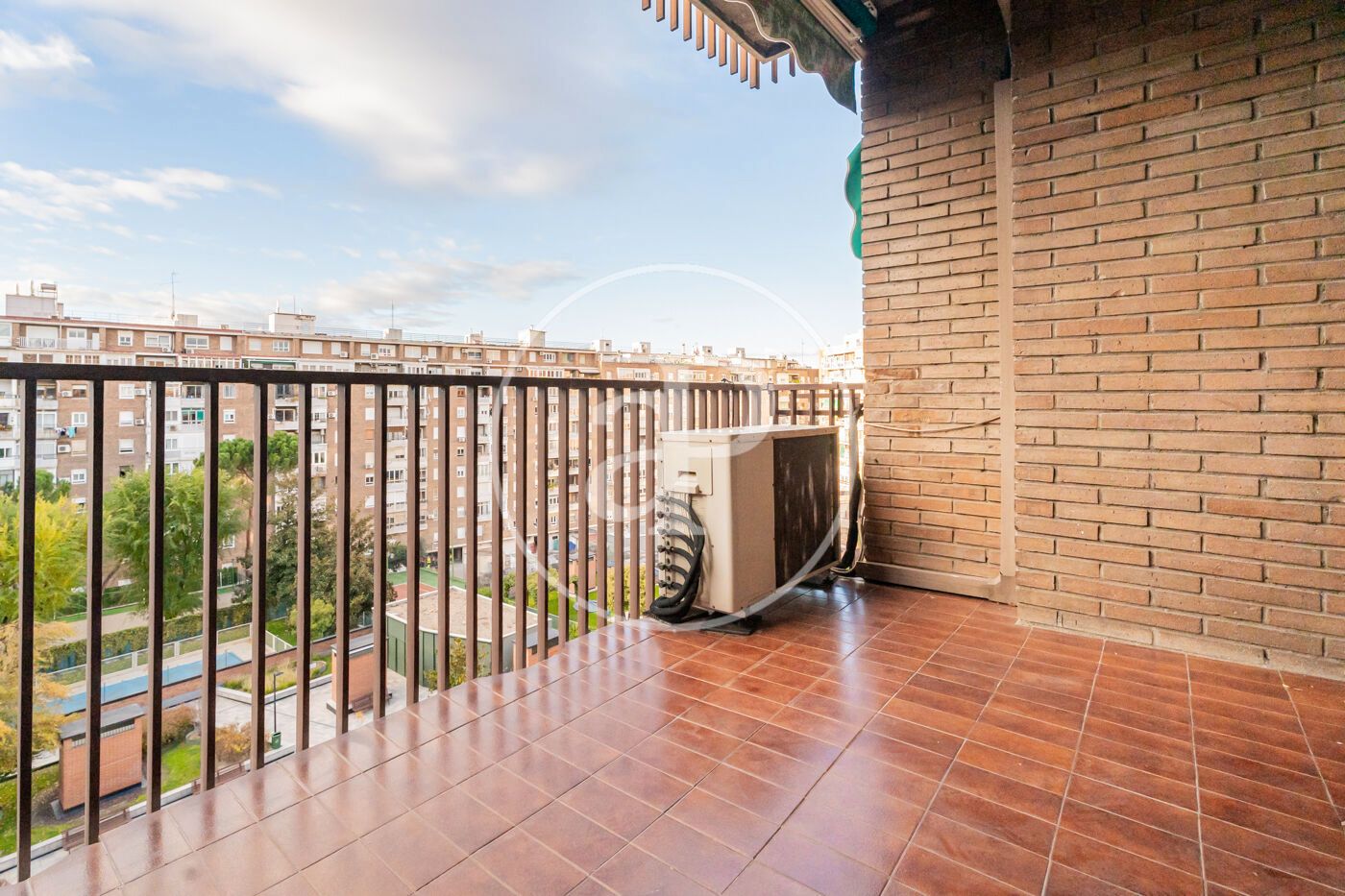 Exterior view of Flat for sale in  Madrid Capital  with Air Conditioner, Heating and Private garden