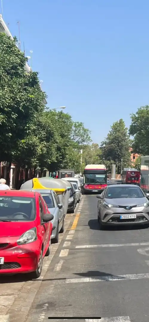 Vista exterior de Pis en venda en Sevilla amb Aire condicionat, Moblat i Rentadora