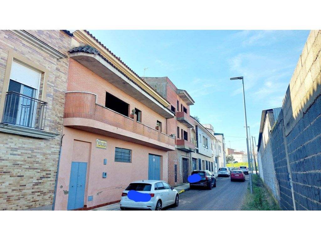Exterior view of Building for sale in Badajoz Capital