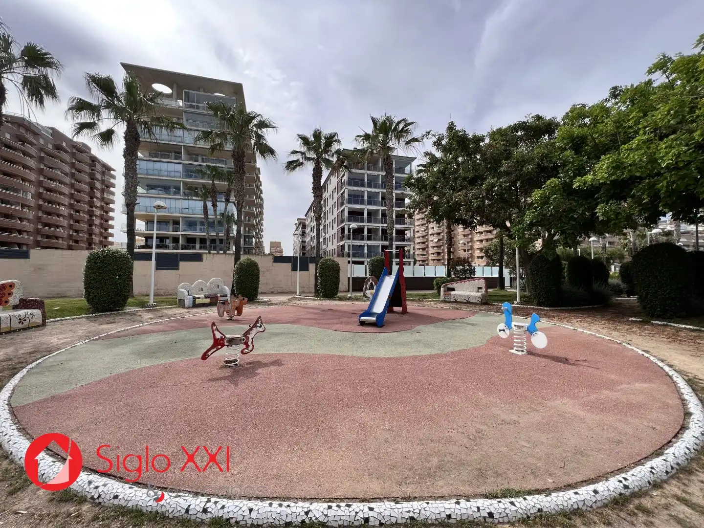 Außenansicht von Wohnung zum Verkauf in Oropesa del Mar / Orpesa mit Klimaanlage, Heizung und Terrasse