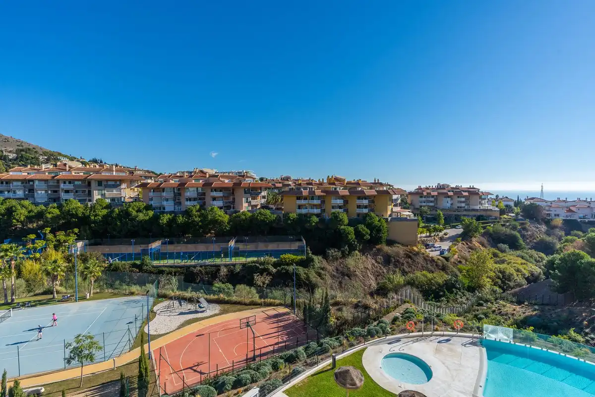 Ático con terraza en venta en Paseo Jesús Santos Rein 5, imagen 13