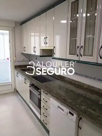 Cocina de Piso de alquiler en Valladolid con Calefacción
