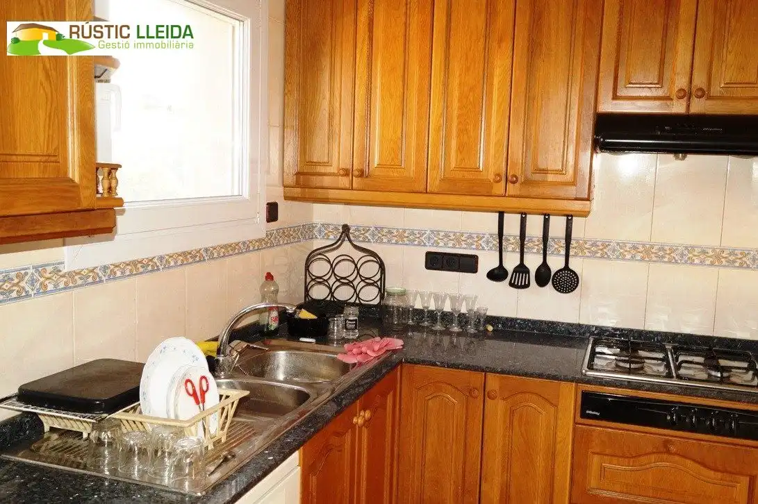 Casa con jardín en venta en Santa Coloma de Queralt