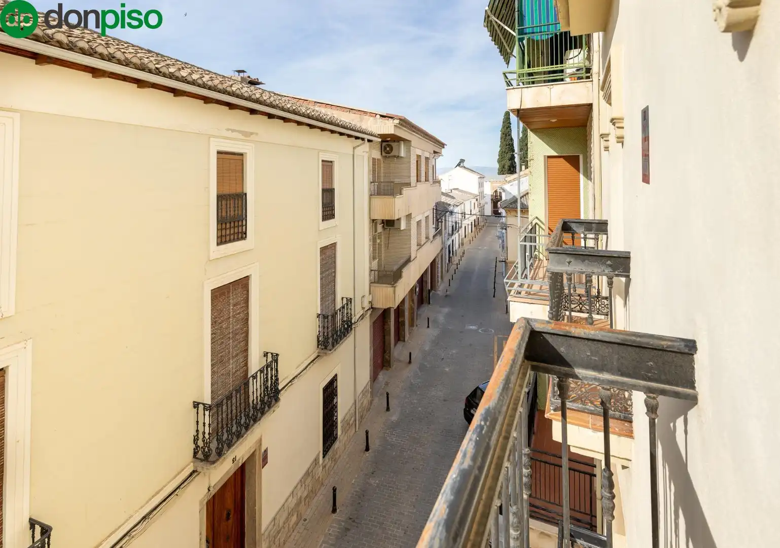 Vista exterior de Piso en venta en Íllora con Balcón