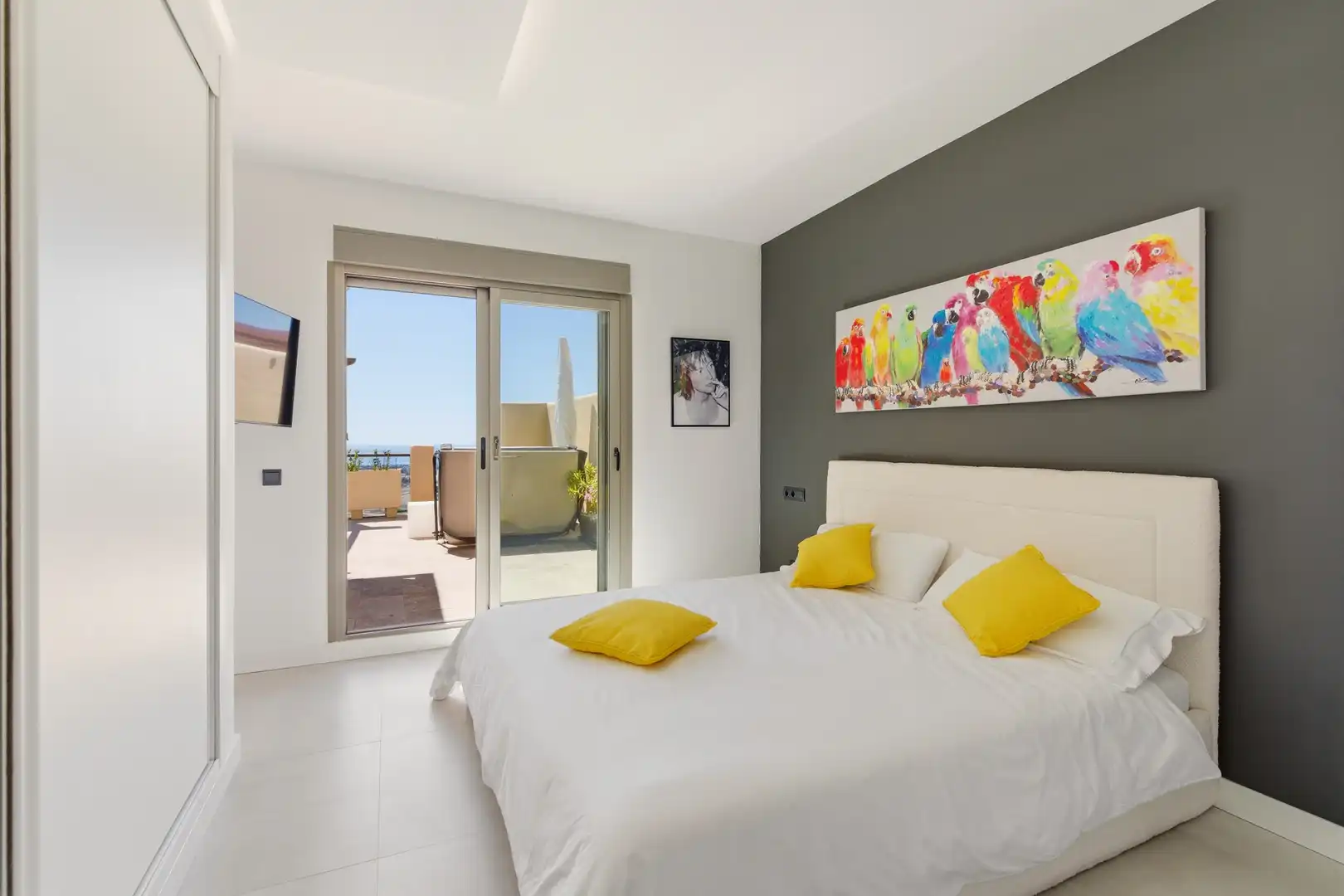 Penthouse with pool for sale in El Paraíso, imagen 11