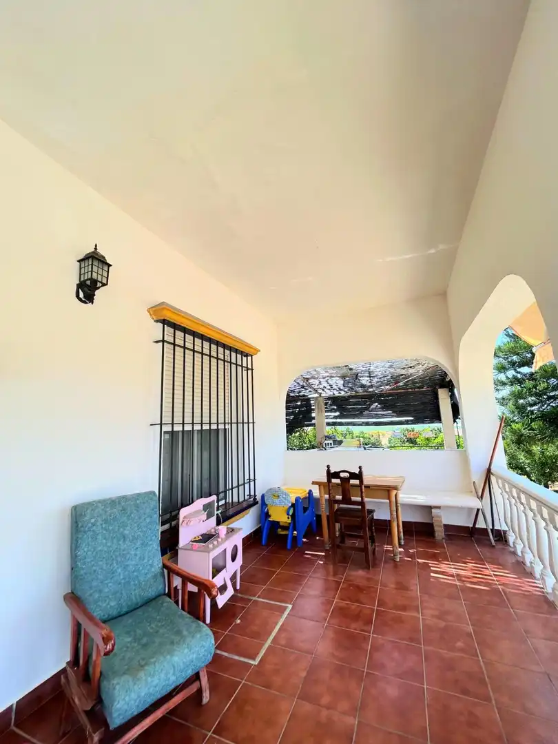 Vista exterior de Finca rústica en venta en Cantillana con Aire acondicionado, Terraza y Piscina