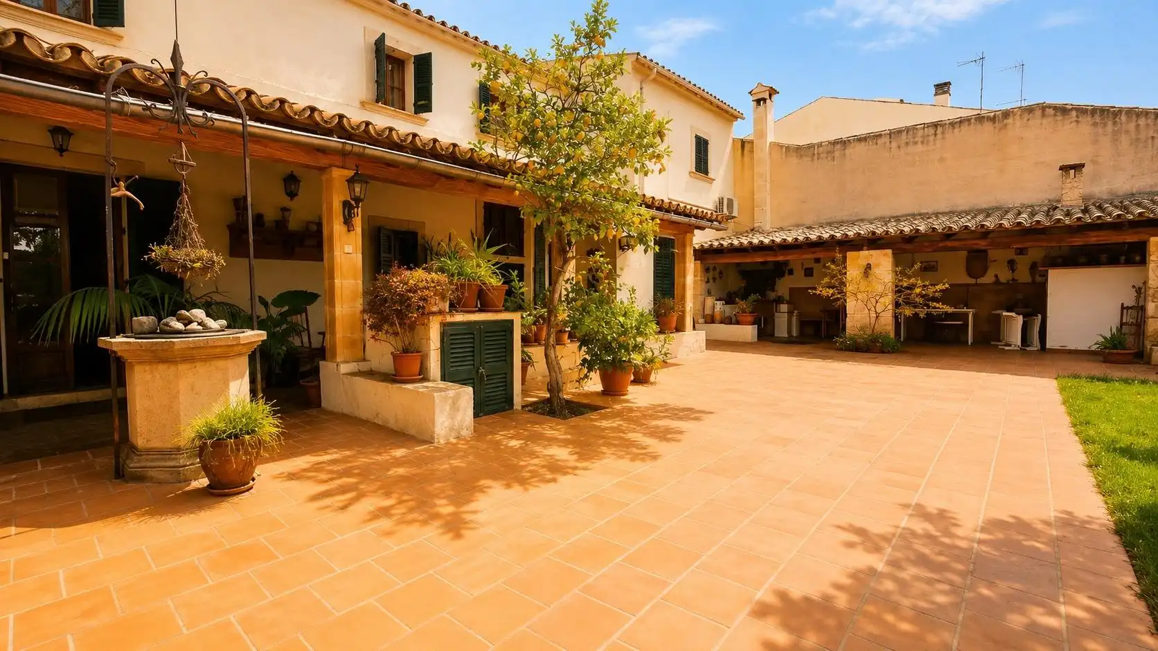 Vista exterior de Casa o chalet en venta en  Palma de Mallorca con Jardín privado, Terraza y Balcón