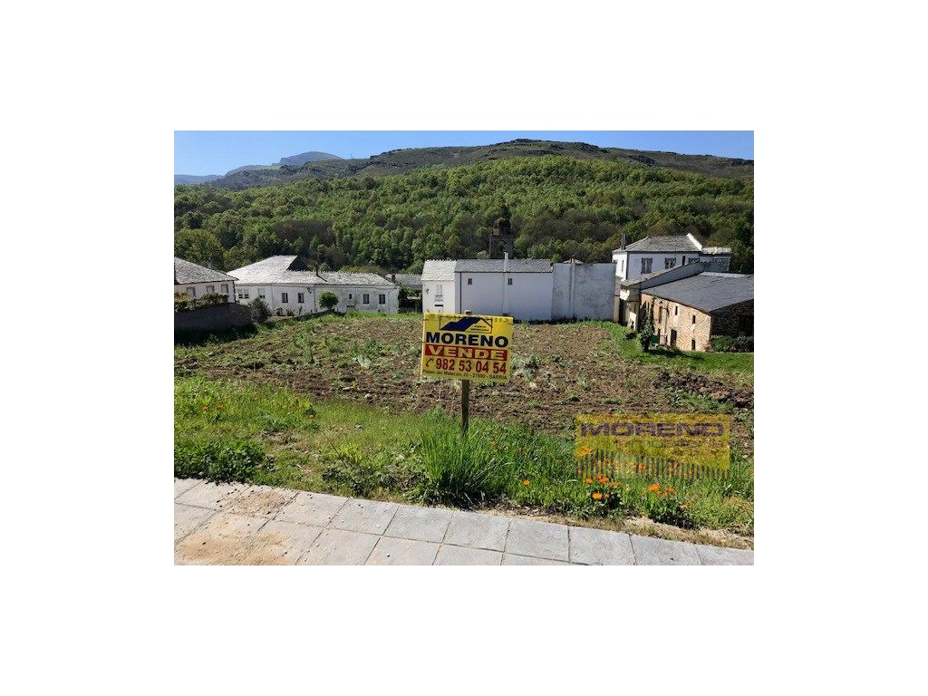 Residencial en venda en Triacastela