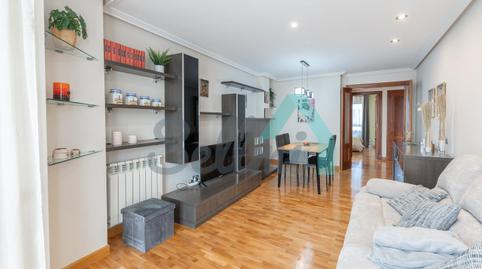 Foto 4 de Pis de lloguer a Azcárraga, El Postigo, Oviedo