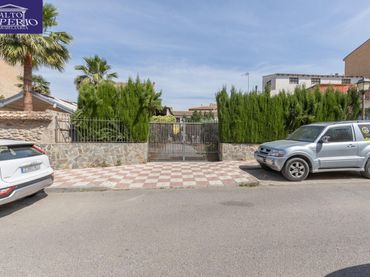 Terrenys i solars en venda a Huétor Vega