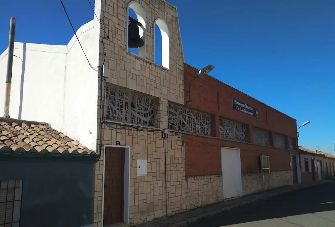 Exterior view of Detached homes for sale in Las Mercedes - El Carmen