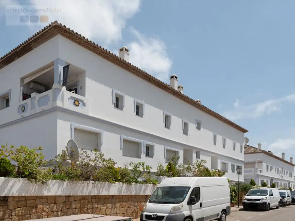 Exterior view of Duplexes for sale in Marbella